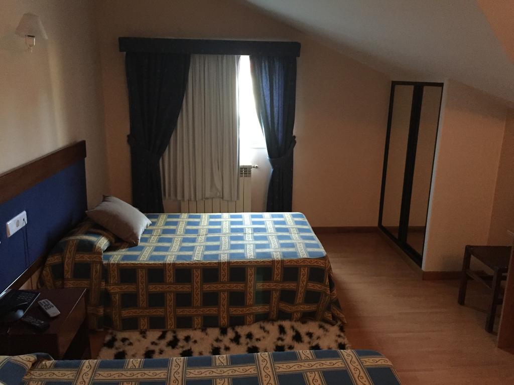 Hotel Santa Cruz Montaos Chambre photo